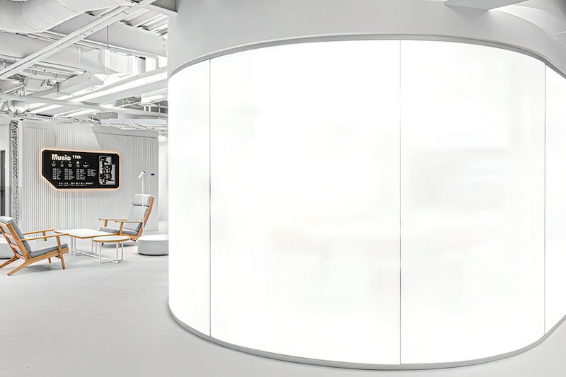 Privacy Smart Film After - Burke Group